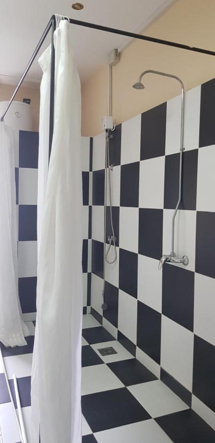 Dnd-X Hotel Pancevo Luaran gambar