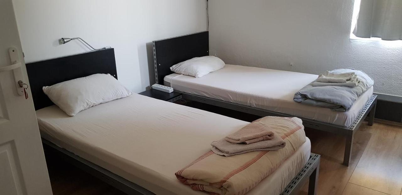 Dnd-X Hotel Pancevo Luaran gambar